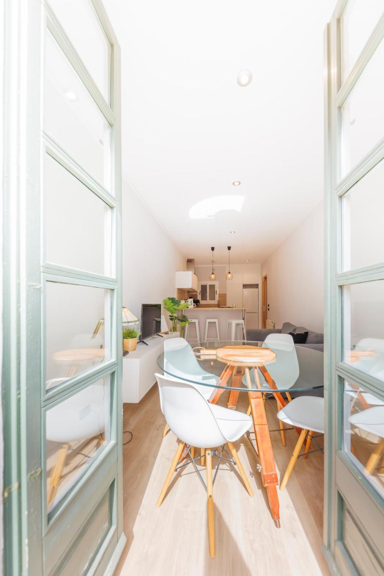 Bravissimo Apartaments Mora 4 Girona Dış mekan fotoğraf