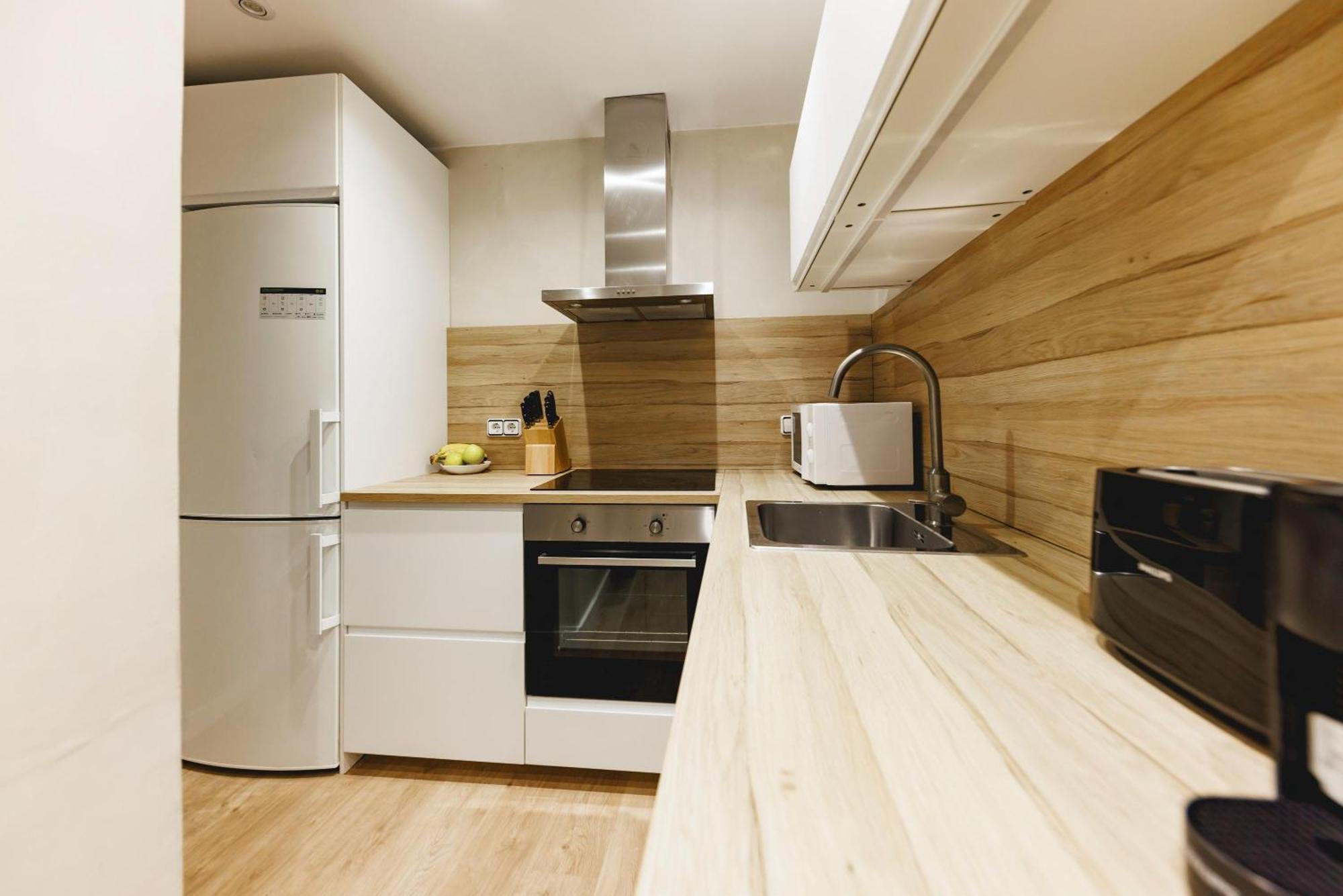 Bravissimo Apartaments Mora 4 Girona Dış mekan fotoğraf